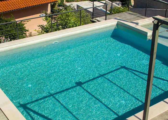 Salvia Villa